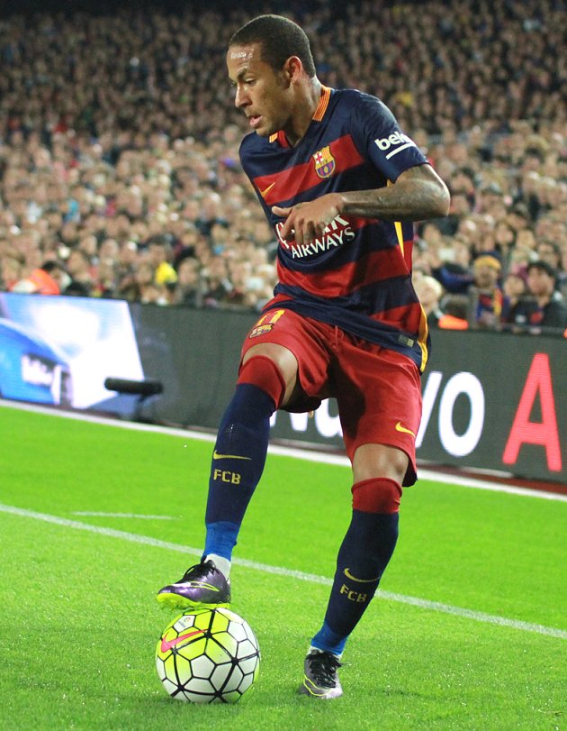 Barcelona WILL sell Man Utd target Neymar over contract demands