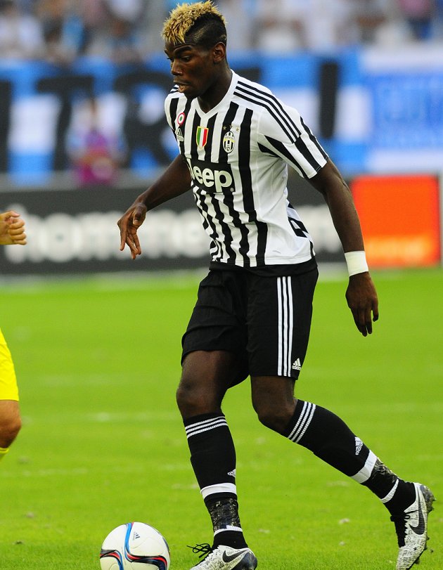 Boca Juniors star Carlos Tevez would love to play with Pogba again