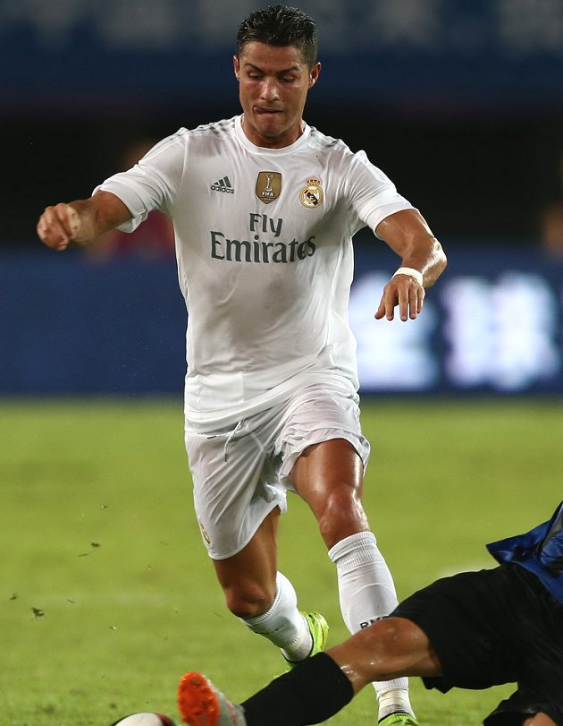 Real Madrid star Cristiano Ronaldo eases injury fears