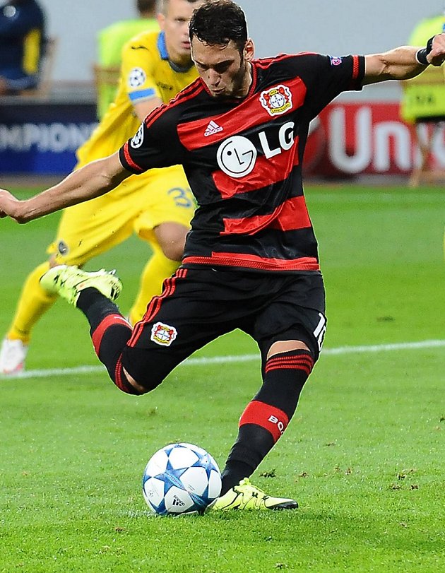 Hakan Calhanoglu: Why Man Utd chasing outspoken Bayer Leverkusen star