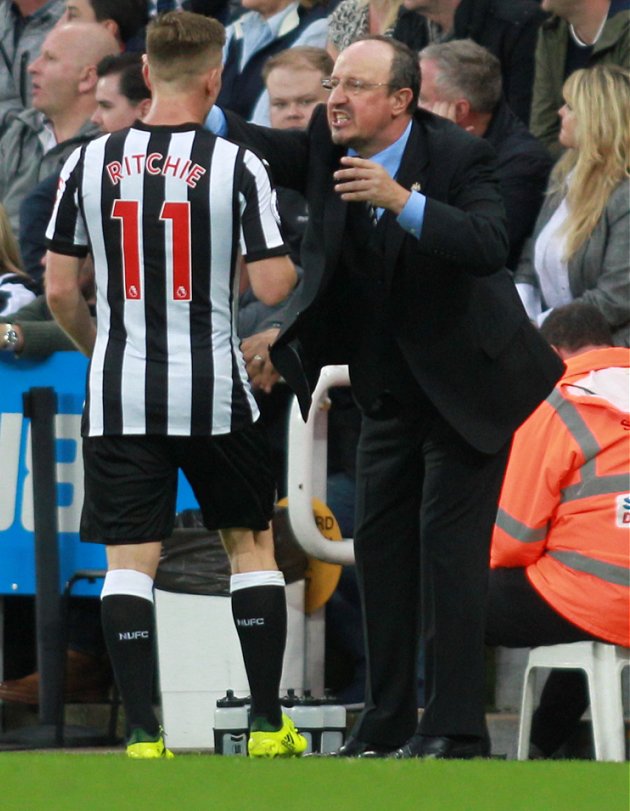 ​Newcastle legend Gascoigne: Benitez will walk if not supported