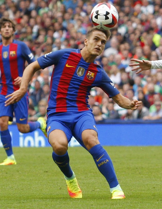 Agent eases Barcelona exit talk for Denis Suarez