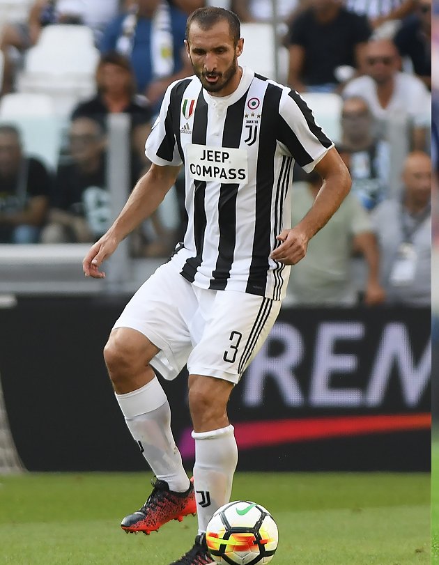 Juventus captain Chiellini 'emotional and proud' of San Siro support