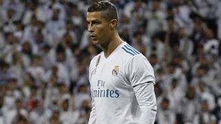 Real Madrid coach Zidane defends Ronaldo for phone check after face cut