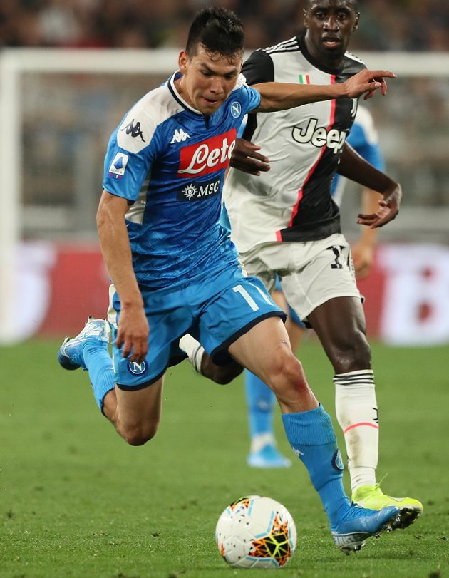 Everton pushing to sign Napoli midfielder Hirving Lozano