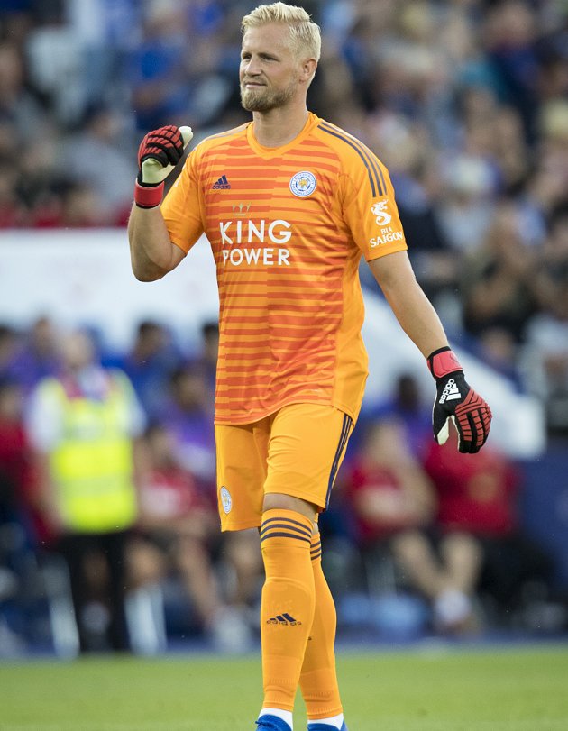 Ex-Liverpool keeper Ward 'relishing' Leicester competition