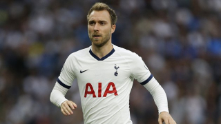 Sherwood questions Levy's handling of Spurs star Eriksen contract situation