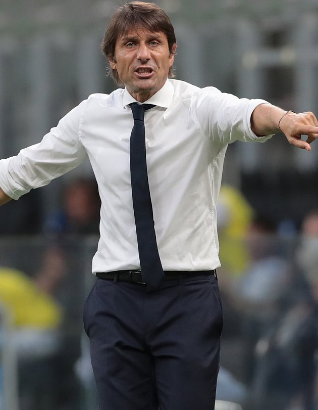 Vieri says Inter  Milan should move for Lazio attacker Caicedo