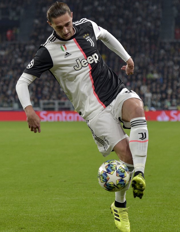 Agent of Juventus midfielder Rabiot in constant contact with Man Utd