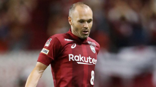 Barcelona great Iniesta delighted signing new Vissel Kobe contract