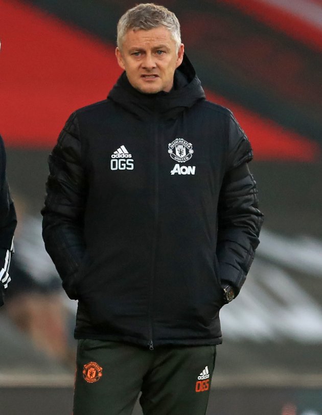 Man Utd boss Solskjaer rejects criticism from Scholes and Ferdinand