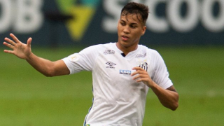 AC Milan clinch agreement for Santos superkid Kaio Jorge