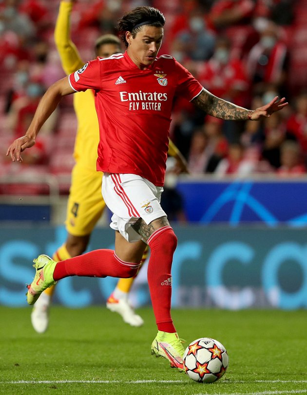 Arsenal consider Benfica hitman Darwin Nunez to solve attacking woes