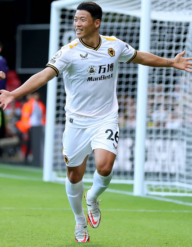 Hwang Hee-chan scores on debut as Wolves win at Watford