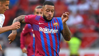 Juventus weigh up move for Barcelona attacker Memphis Depay