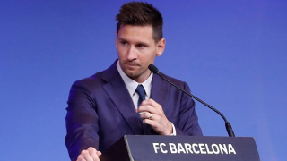 Ex-Barcelona president Gaspart: Messi  left in a professional way unlike Figo