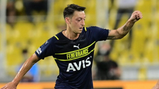 ​Ex-Arsenal star Ozil furious with substitution in Fenerbahce draw