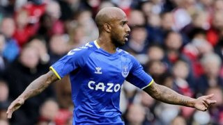 Clubs queuing for released Everton veteran Delph