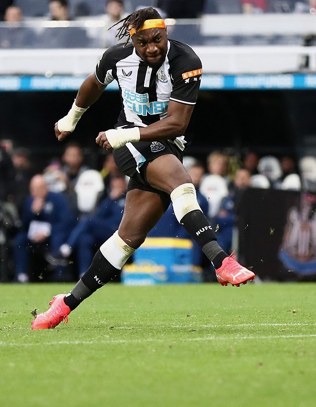 Newcastle star Allan Saint-Maximin charged by FA for breaking kit