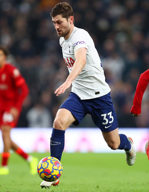 Tottenham defender Davies urges Wales fans not to turn on Ramsey, Bale