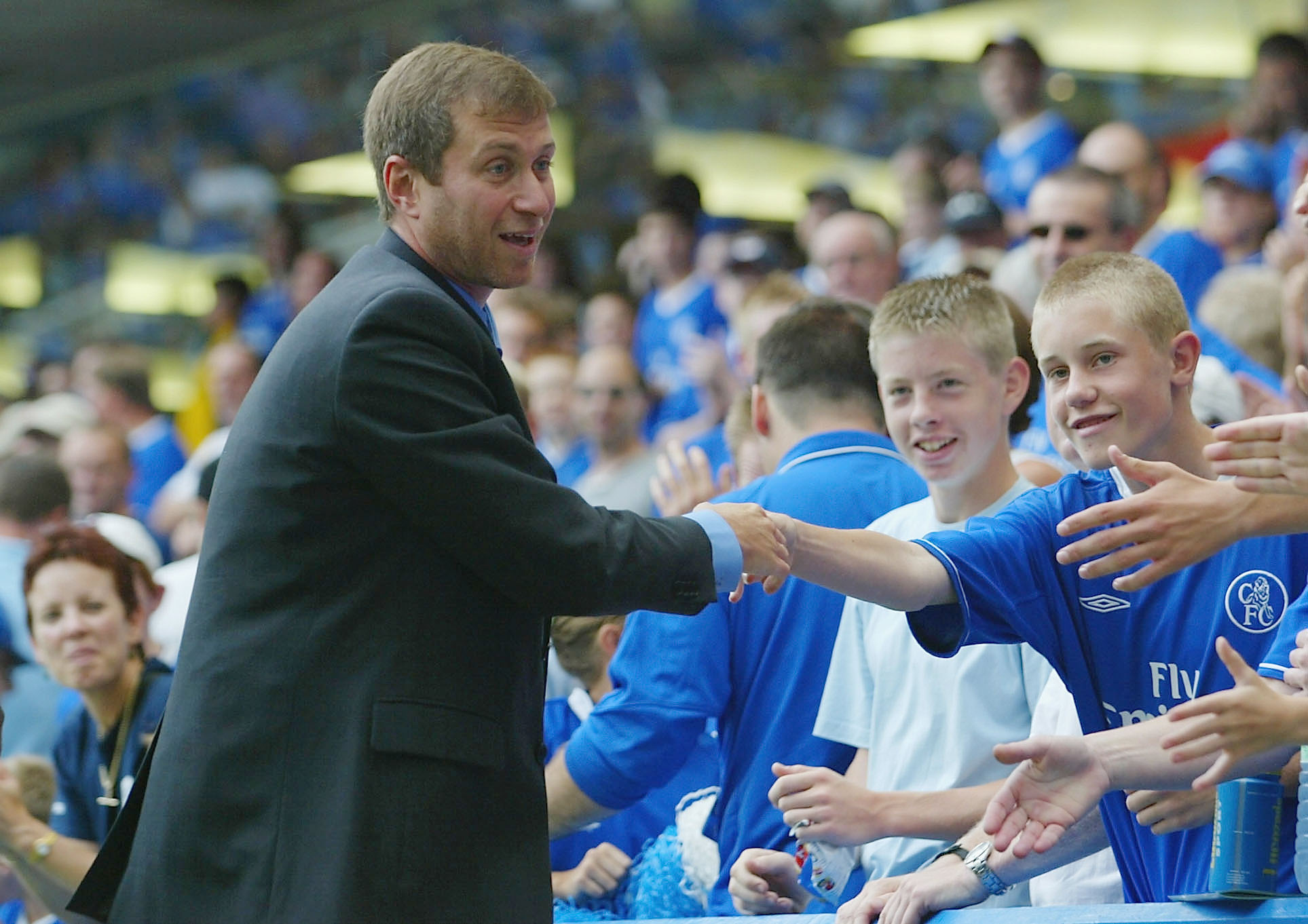 club-owner-roman-abramovich-of-chelsea-meets-the-fans.jpg