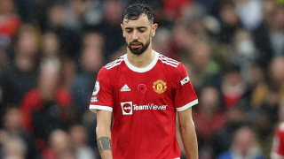 Bruno Fernandes puts off new contract talks with Man Utd