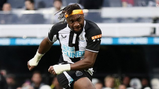 Chelsea, Spurs contact unsettles Saint-Maximin  at Newcastle