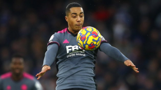 Arsenal agree personal terms with Leicester  midfielder  Tielemans
