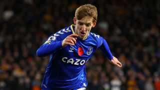 Everton midfielder Van de Beek impressed by Gordon