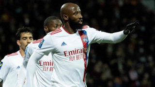 Man Utd turn to Olympique Lyon striker Moussa Dembele