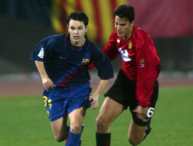 Andres_Iniesta_makes_his_La_Liga_debut_2002_34aa831642.jpg