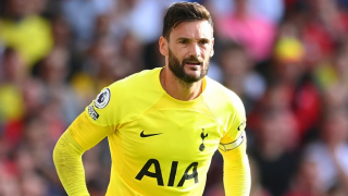 Tottenham see Aston Villa goalkeeper Martinez as Lloris replacement