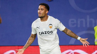 Valencia winger Kluivert laments 'lack of concentration' after Almeria draw
