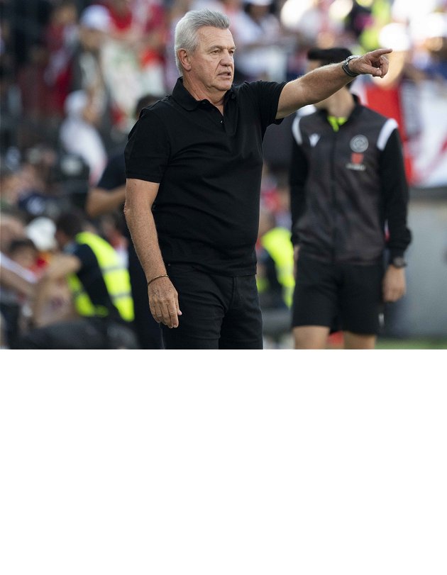 Real Mallorca coach Aguirre angered by reporter questions:  Smells bad to me