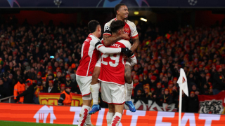 Feyenoord striker Gimenez saw Arsenal win at Tottenham