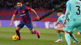 Barcelona midfielder Gundogan fumes with teammates after PSG collapse